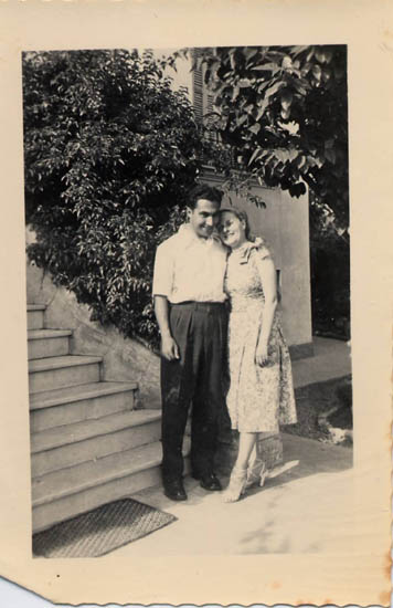 Mom-&-Dad